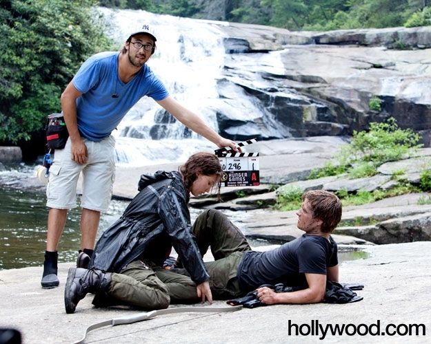 Behind_The_Scenes_28229~3.jpg