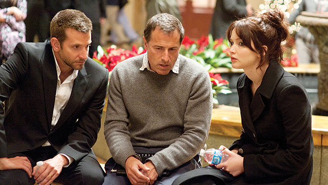 Behind_The_Scenes_28629~0.jpg