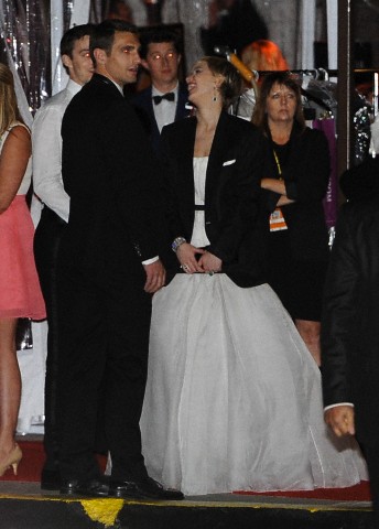 January_12_-_Leaving_Golden_Globe_Awards_in_Los_Angeles_282529.jpg