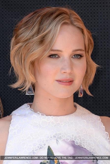 MQ_May_17_-__Mockingjay_Part_1__photocall_at_Cannes_in_France_284829.jpg