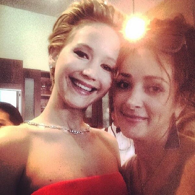 March_22C_2014_-_Jen_with_friends_before_the_oscars.jpg