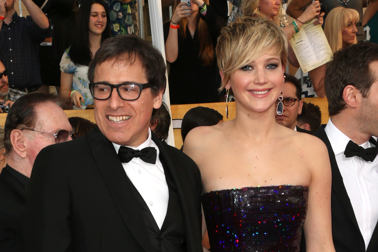 20th_Annual_Screen_Actors_Guild_Awards_-_Red_Carpet__281229.jpg