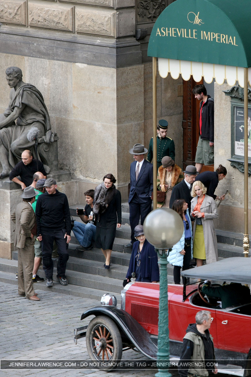 5BOn_the_Set5D_May_152C_2012_-_Prague_282729.jpg