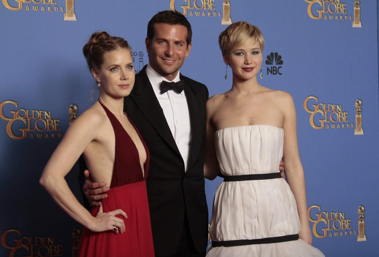 71st_Annual_Golden_Globe_Awards_press_room_2815129.jpg