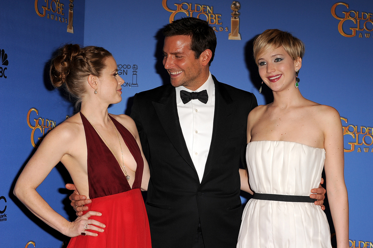 71st_Annual_Golden_Globe_Awards_press_room_287829.jpg