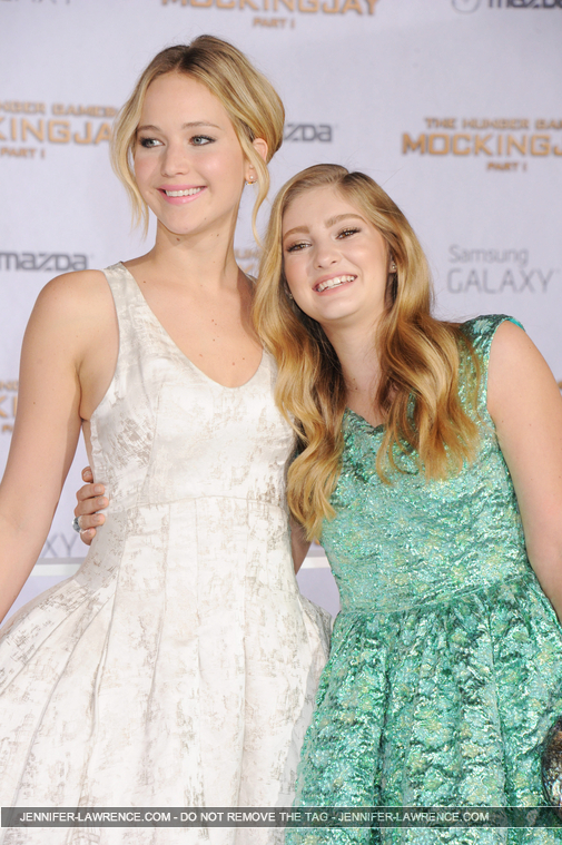 AX__November_17_-__Mockingjay__Part_1__LA_Premiere_286729.jpg
