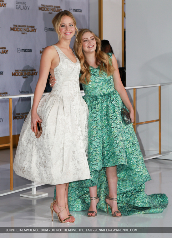 AX__November_17_-__Mockingjay__Part_1__LA_Premiere_288529.jpg