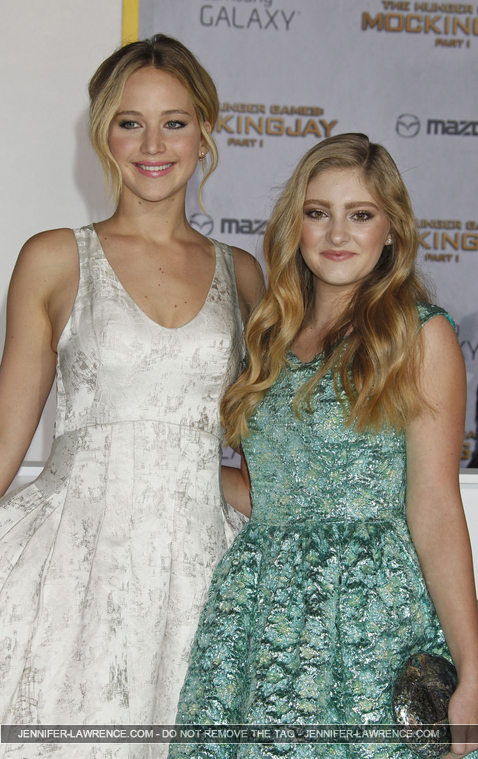 AX__November_17_-__Mockingjay__Part_1__LA_Premiere_288929.jpg