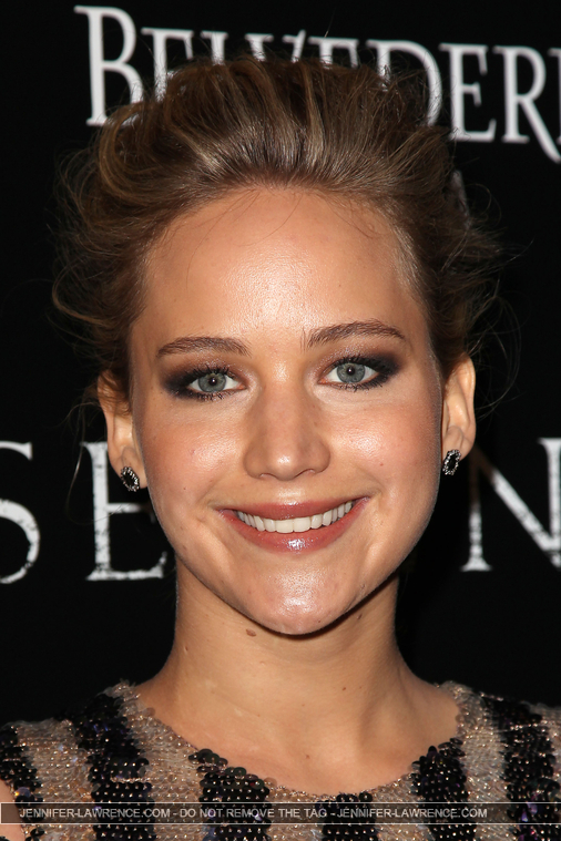A_March_21_-_Attends_a_screening_of___Serena___28529.JPG