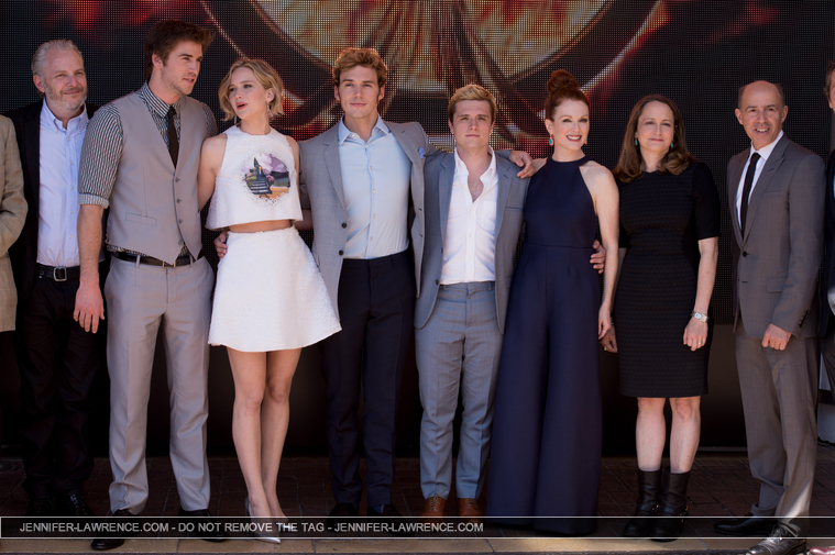 A_May_17_-__Mockingjay_Part_1__photocall_at_Cannes_in_France_2811529.jpg