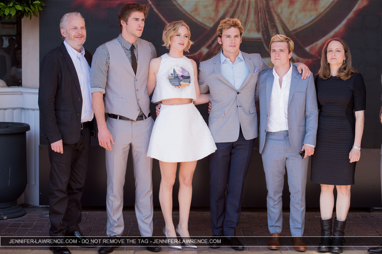 A_May_17_-__Mockingjay_Part_1__photocall_at_Cannes_in_France_2811729.jpg