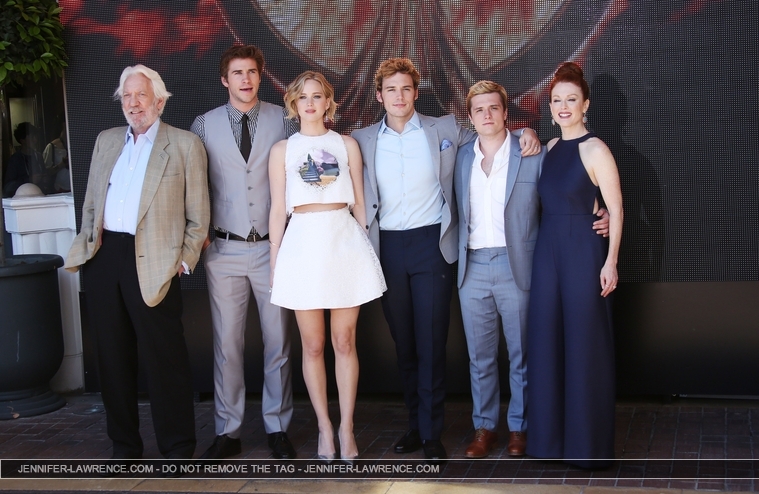 A_May_17_-__Mockingjay_Part_1__photocall_at_Cannes_in_France_287729.jpg