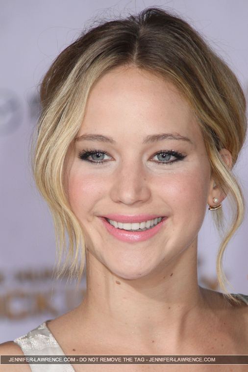 A_November_17_-__Mockingjay_Part_1__LA_Premiere_281129.JPG