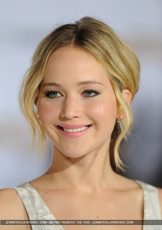 A_November_17_-__Mockingjay_Part_1__LA_Premiere_283829.JPG