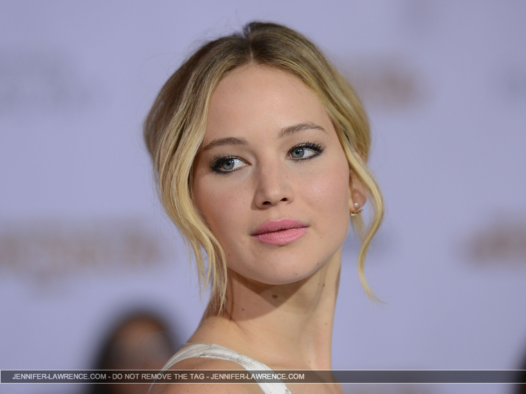 A_November_17_-__Mockingjay_Part_1__LA_Premiere_285729.JPG