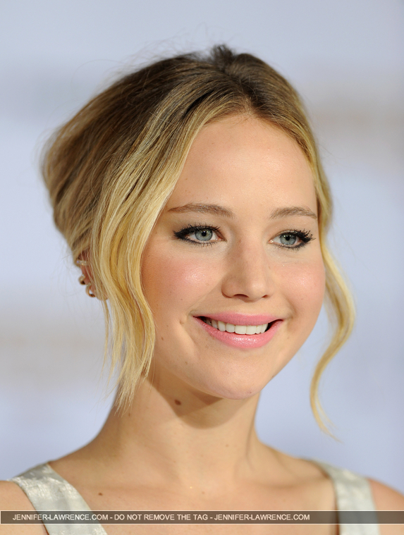 A_November_17_-__Mockingjay_Part_1__LA_Premiere_289429.JPG