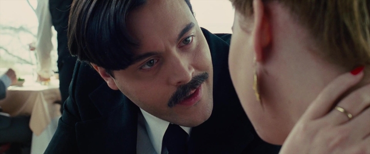 American_Hustle_2013_28196029.jpg