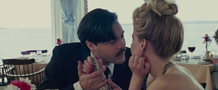 American_Hustle_2013_28215729.jpg