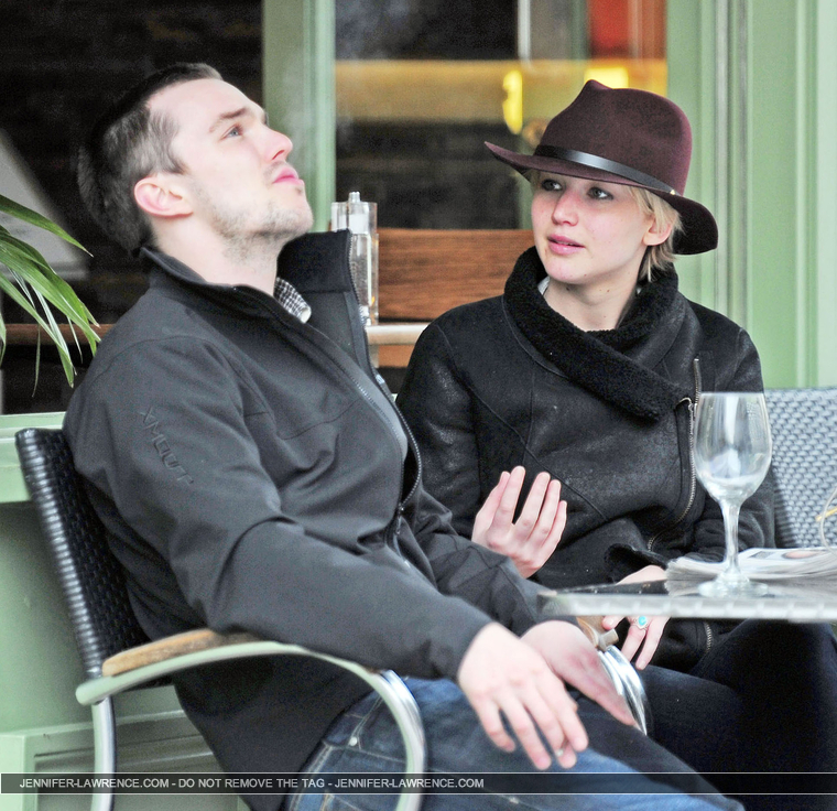 April_24_-_Having_lunch_with_Nicholas_Hoult_in_London_284729.jpg
