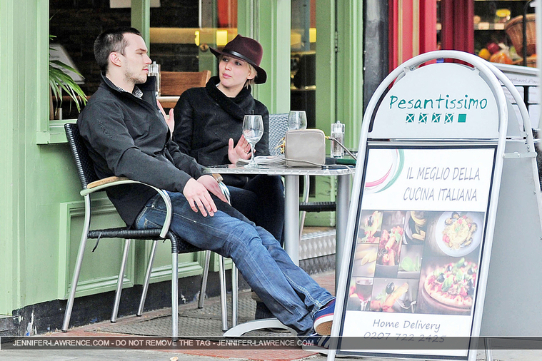 April_24_-_Having_lunch_with_Nicholas_Hoult_in_London_285229.jpg