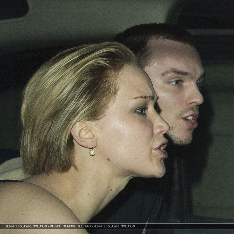 April_24_-_Out_for_dinner_at_Chilton_Steakhouse_in_London_2811029.jpg