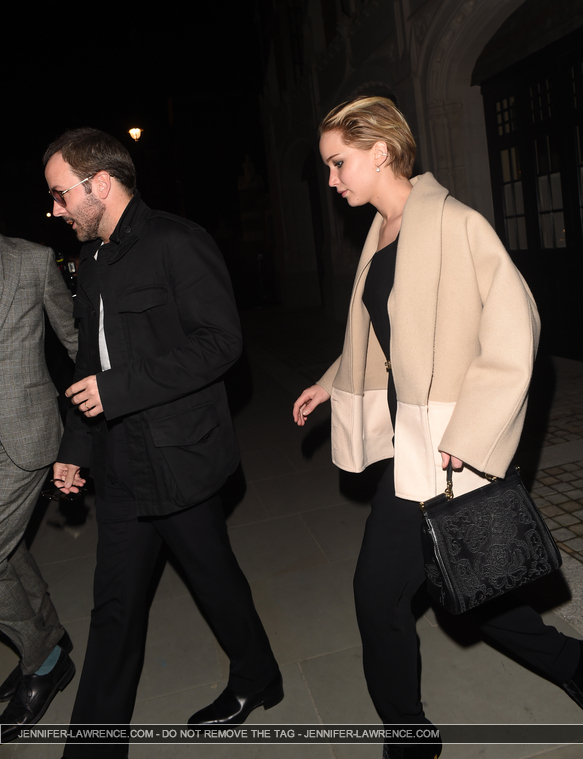 April_24_-_Out_for_dinner_at_Chilton_Steakhouse_in_London_287829.jpg