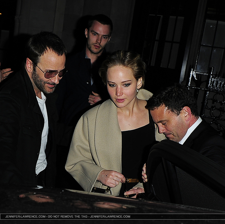 April_24_-_Out_for_dinner_at_Chilton_Steakhouse_in_London_289429.jpg