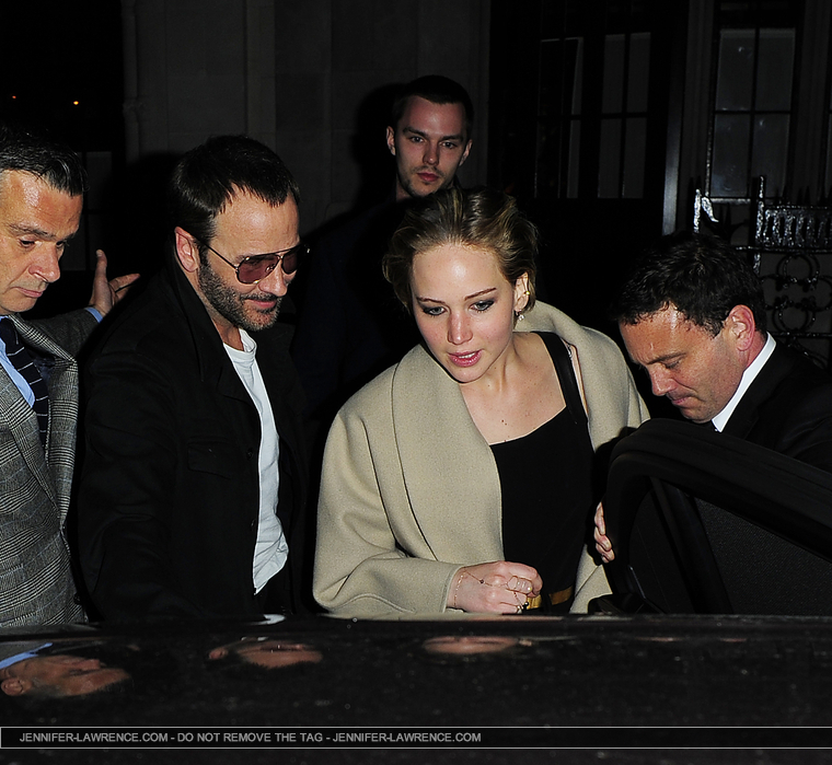 April_24_-_Out_for_dinner_at_Chilton_Steakhouse_in_London_289529.jpg