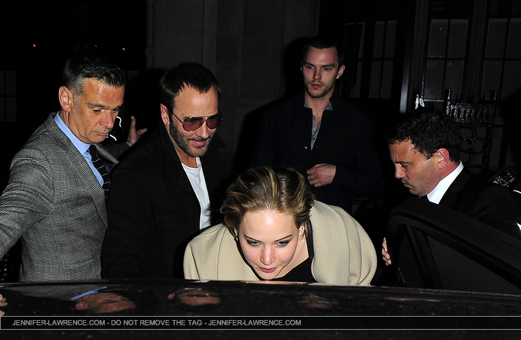 April_24_-_Out_for_dinner_at_Chilton_Steakhouse_in_London_289729.jpg