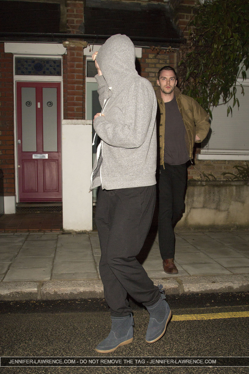 April_25_-_Leaving_a_friends_house_in_London_282729.jpg