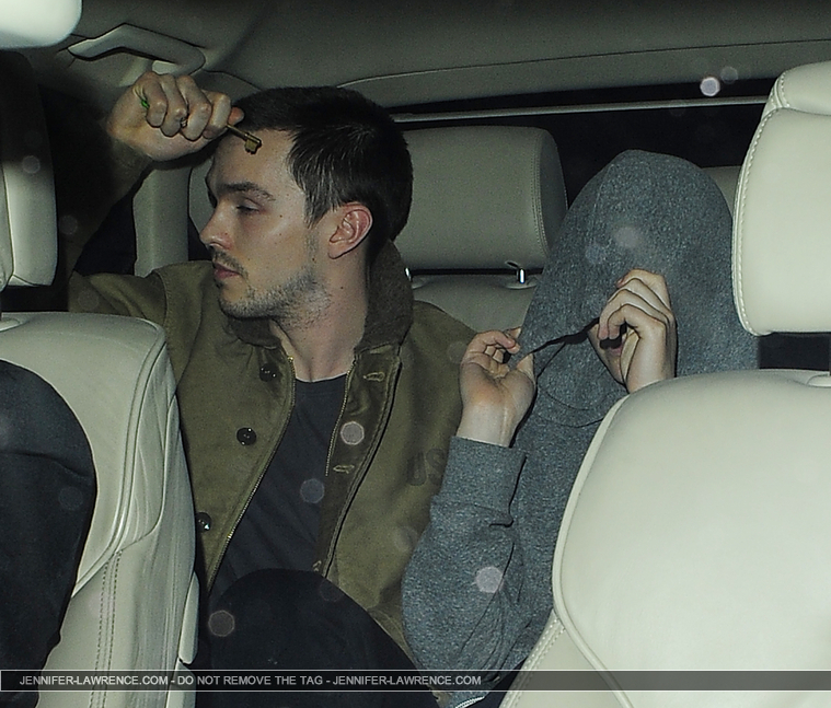 April_25_-_Leaving_a_friends_house_in_London_284629.jpg