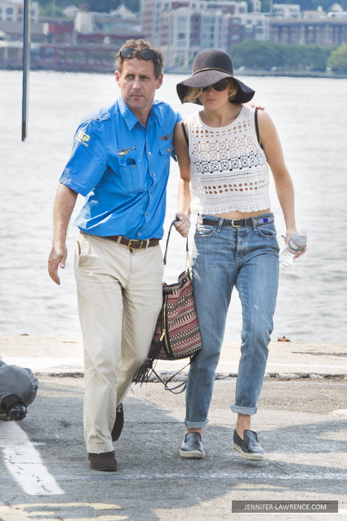 August_8_-_Arriving_at_a_heliport_in_New_York_28829.jpg