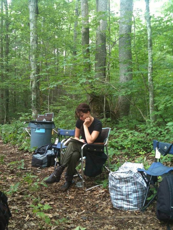 Behind_The_Scenes_28629~1.jpg
