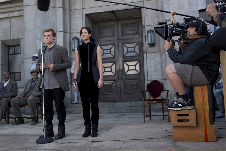Behind_The_Scenes_28729.jpg