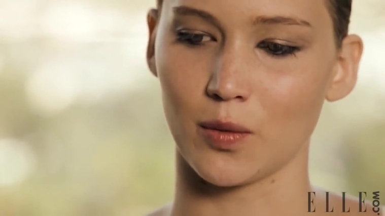 Behind_the_Scenes_Elle_Photoshoot_28December_201229__2817929.jpg