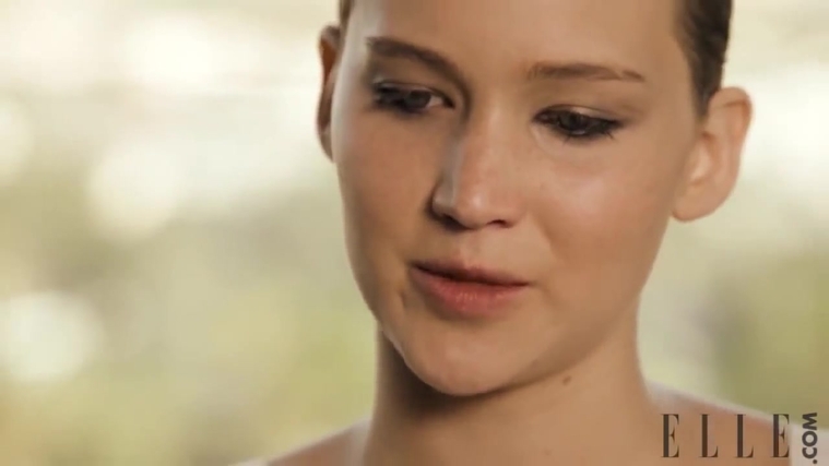 Behind_the_Scenes_Elle_Photoshoot_28December_201229__2818129.jpg