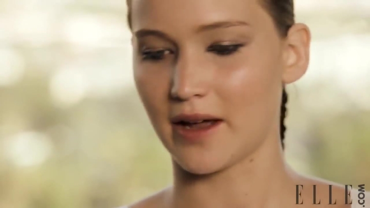 Behind_the_Scenes_Elle_Photoshoot_28December_201229__2818829.jpg