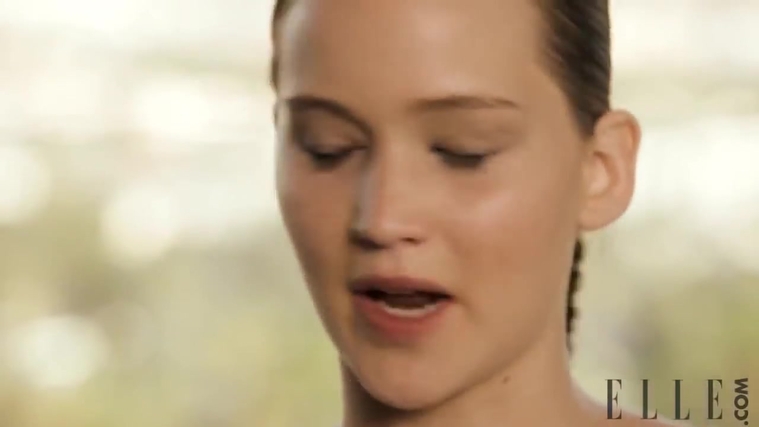 Behind_the_Scenes_Elle_Photoshoot_28December_201229__2818929.jpg