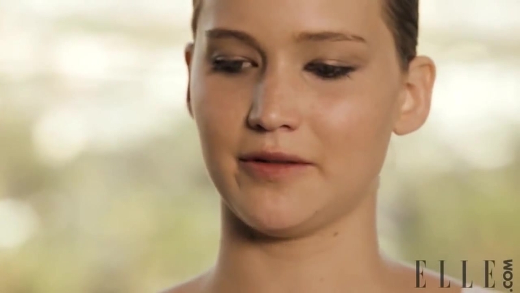 Behind_the_Scenes_Elle_Photoshoot_28December_201229__2819729.jpg
