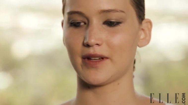 Behind_the_Scenes_Elle_Photoshoot_28December_201229__2819829.jpg