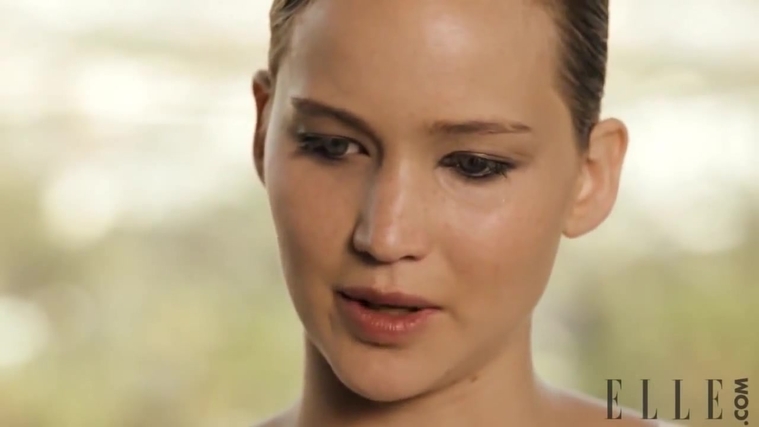 Behind_the_Scenes_Elle_Photoshoot_28December_201229__2820529.jpg