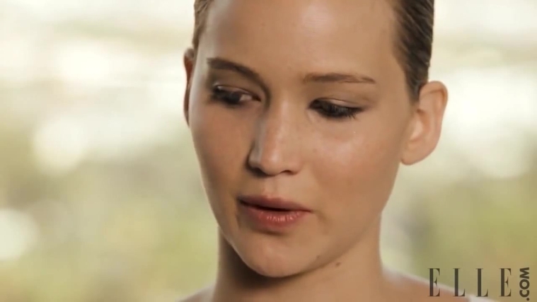 Behind_the_Scenes_Elle_Photoshoot_28December_201229__2821229.jpg