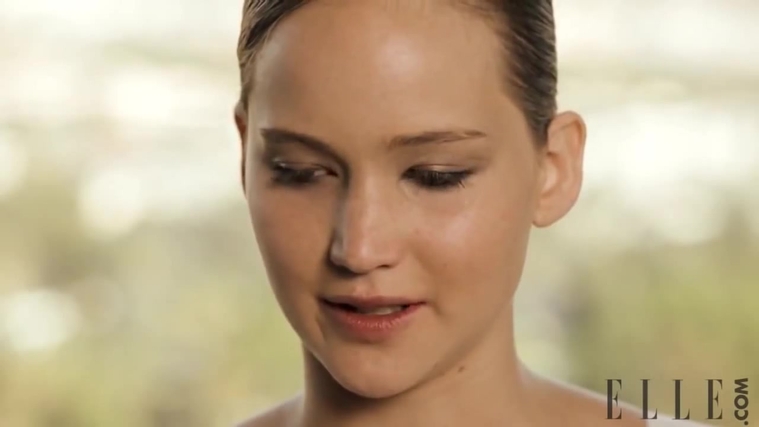 Behind_the_Scenes_Elle_Photoshoot_28December_201229__2826829.jpg