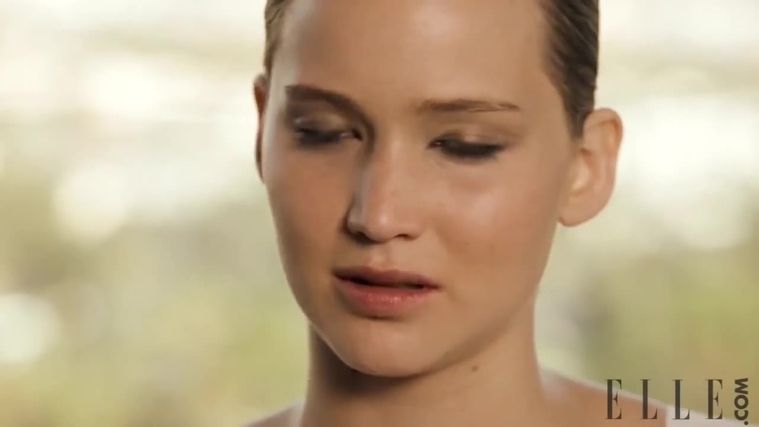 Behind_the_Scenes_Elle_Photoshoot_28December_201229__2832229.jpg