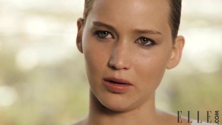 Behind_the_Scenes_Elle_Photoshoot_28December_201229__2832629.jpg