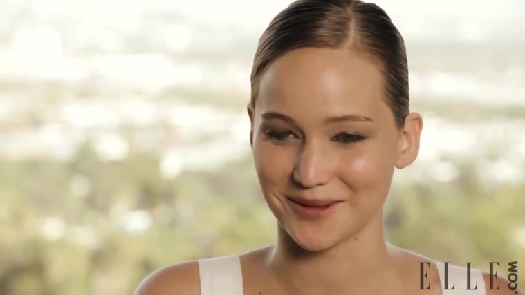 Behind_the_Scenes_Elle_Photoshoot_28December_201229__2833629.jpg