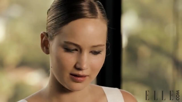 Behind_the_Scenes_Elle_Photoshoot_28December_201229__2840029.jpg