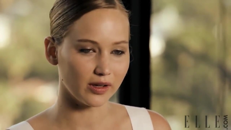Behind_the_Scenes_Elle_Photoshoot_28December_201229__2840429.jpg