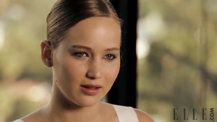 Behind_the_Scenes_Elle_Photoshoot_28December_201229__2840629.jpg