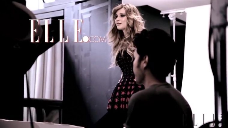 Behind_the_Scenes_Elle_Photoshoot_28December_201229__284229.jpg
